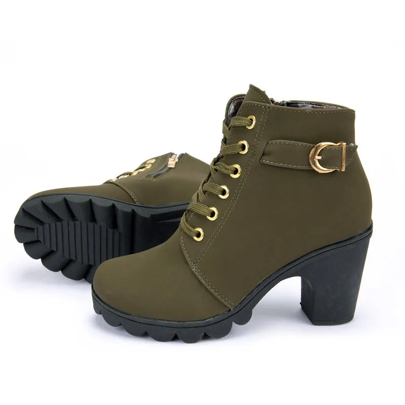 Boots with heels for women