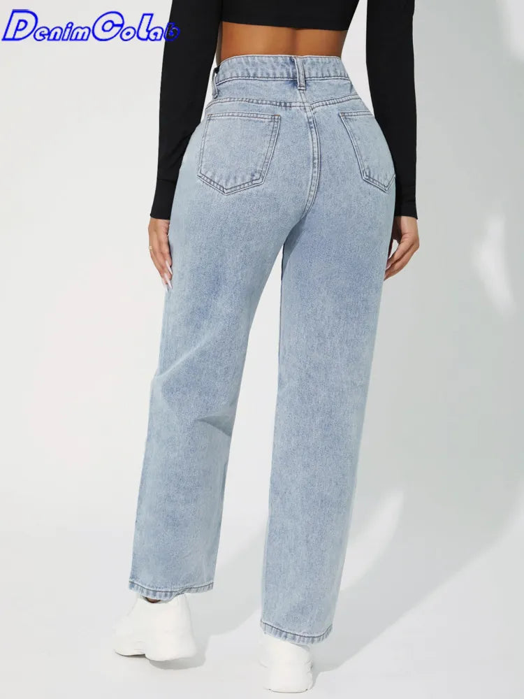 High Waist and Straight Leg Jeans for Woman