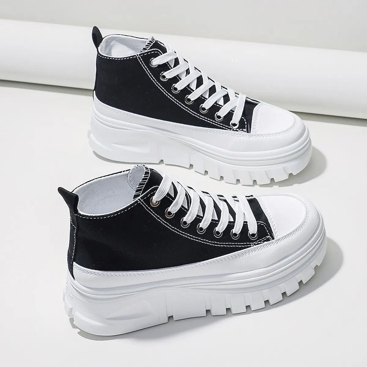 Women Lace-Up Canvas Sneakers